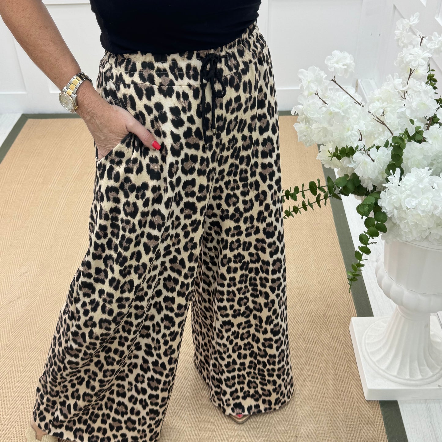 Paige: Leopard print wide leg trousers. One Sz: 10-16