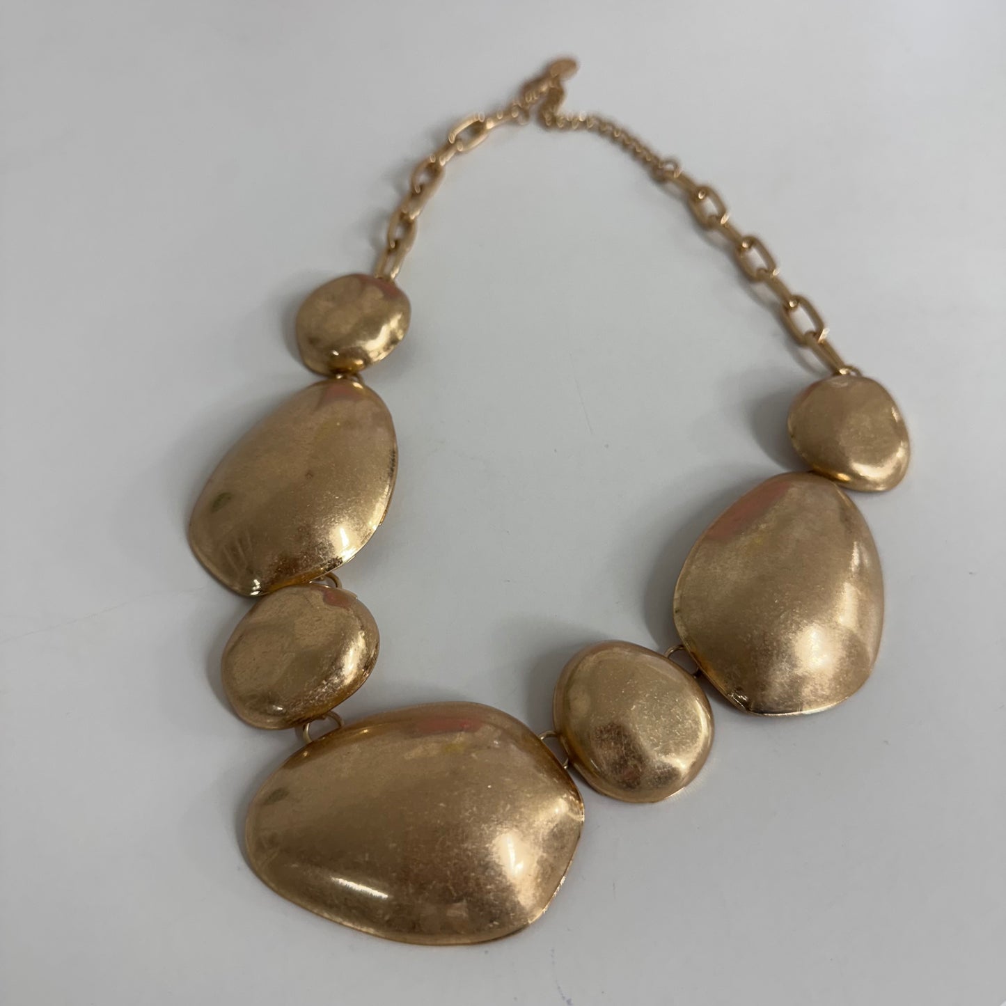 Janie: Chunky gold metal pebble necklace