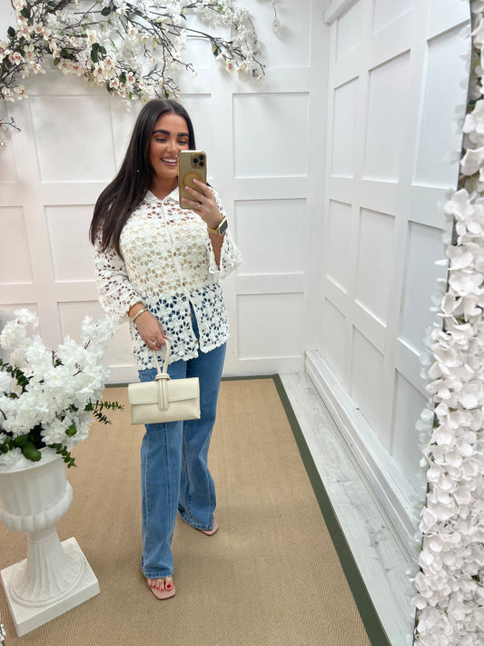 Pippa: White crochet rose shirt top. One size: 10-14