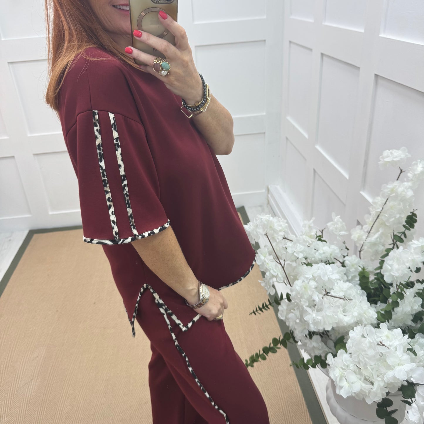 Malka: Burgundy leopard print stripe loungewear set. One size: 12-18