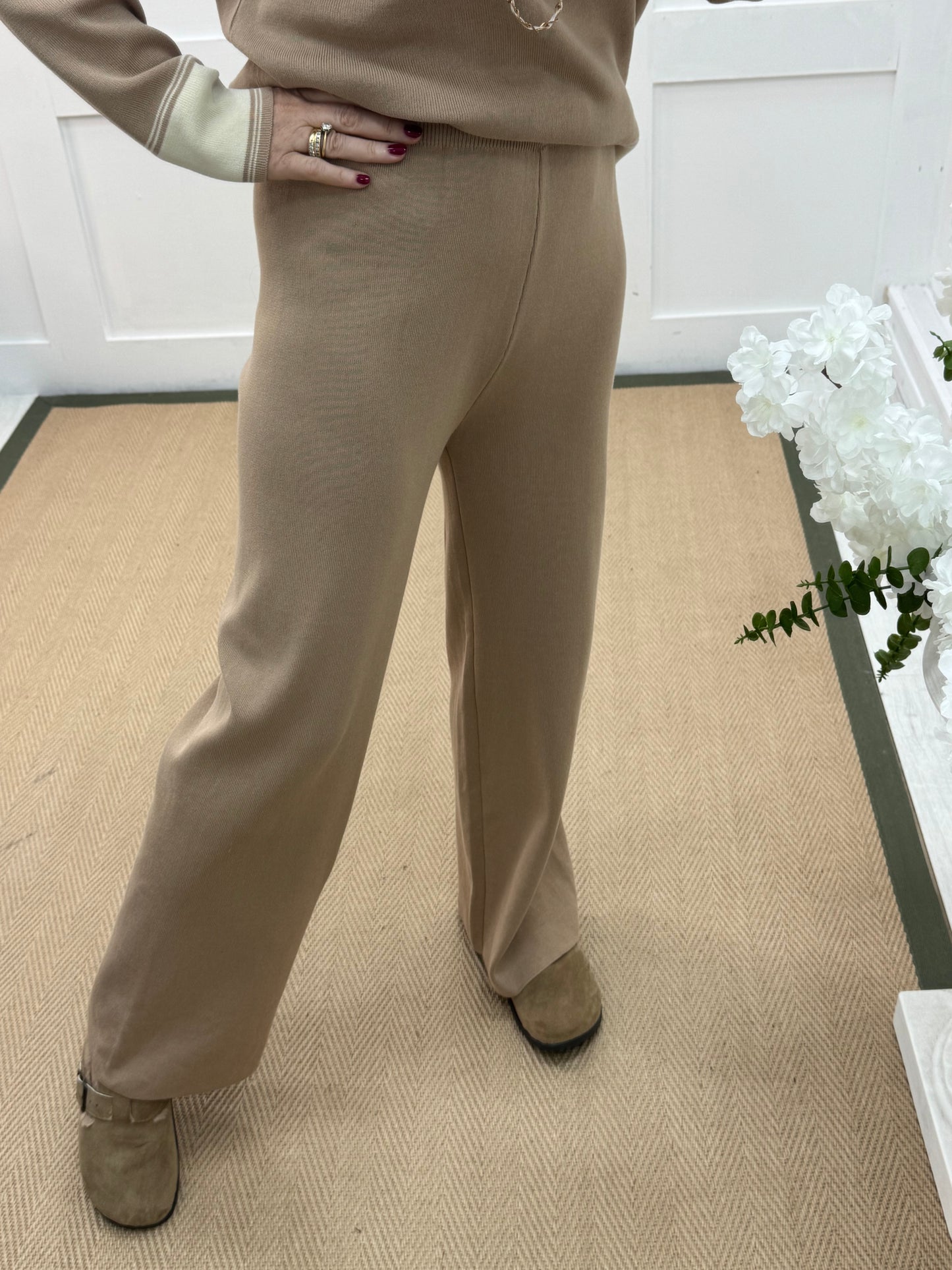 Daisy: Sand 2 piece knitted loungewear set. One size 10-16