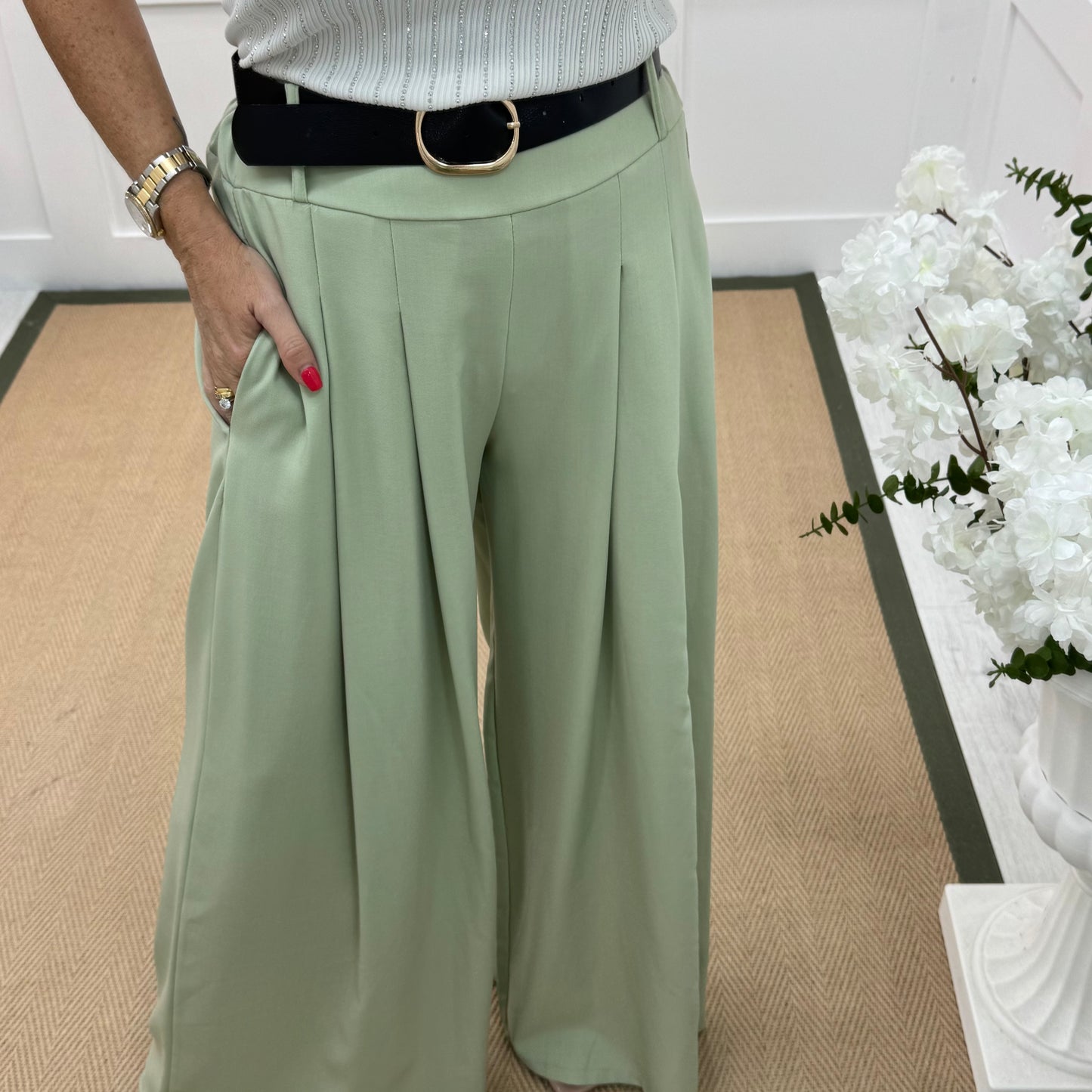Zina: Mint green pocket wide leg trousers. One size: 8-14
