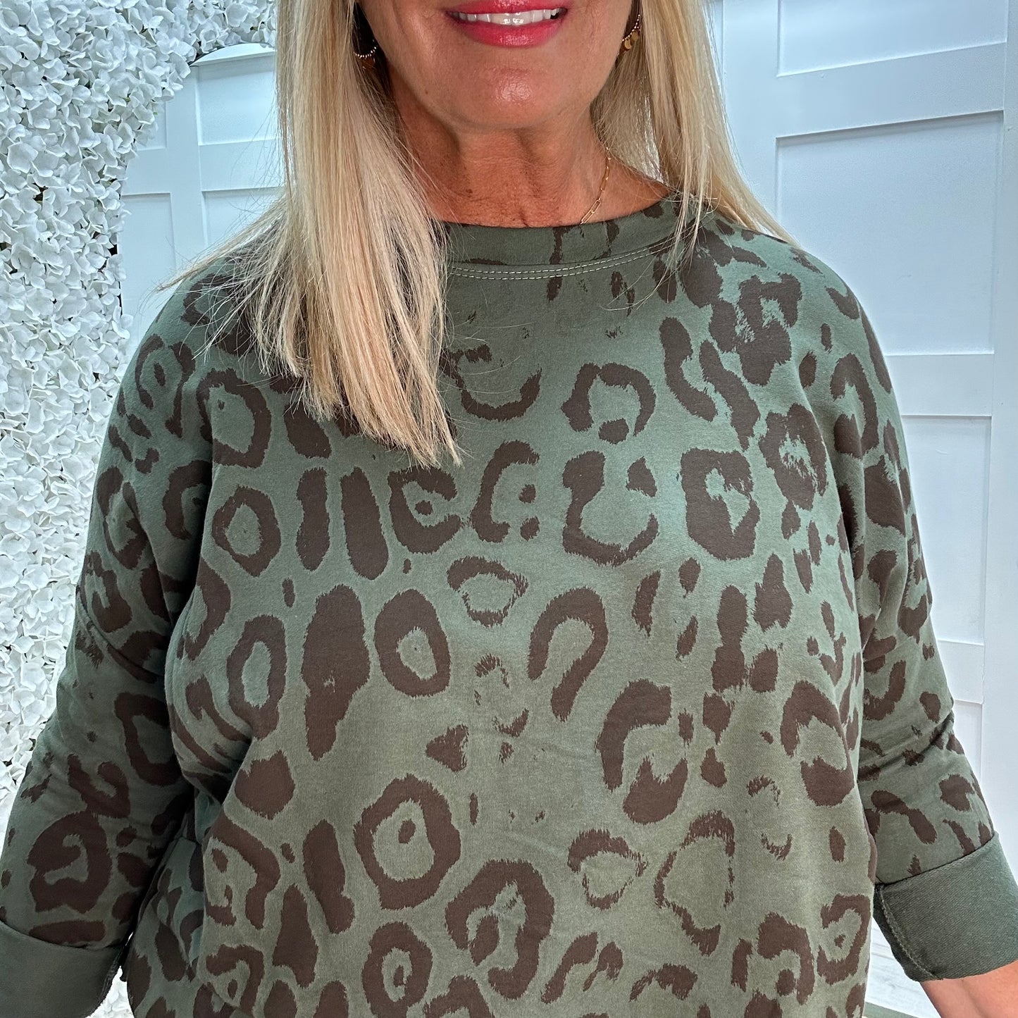 Ronnie: Khaki leopard print sweatshirt top. One Sz: 10-18