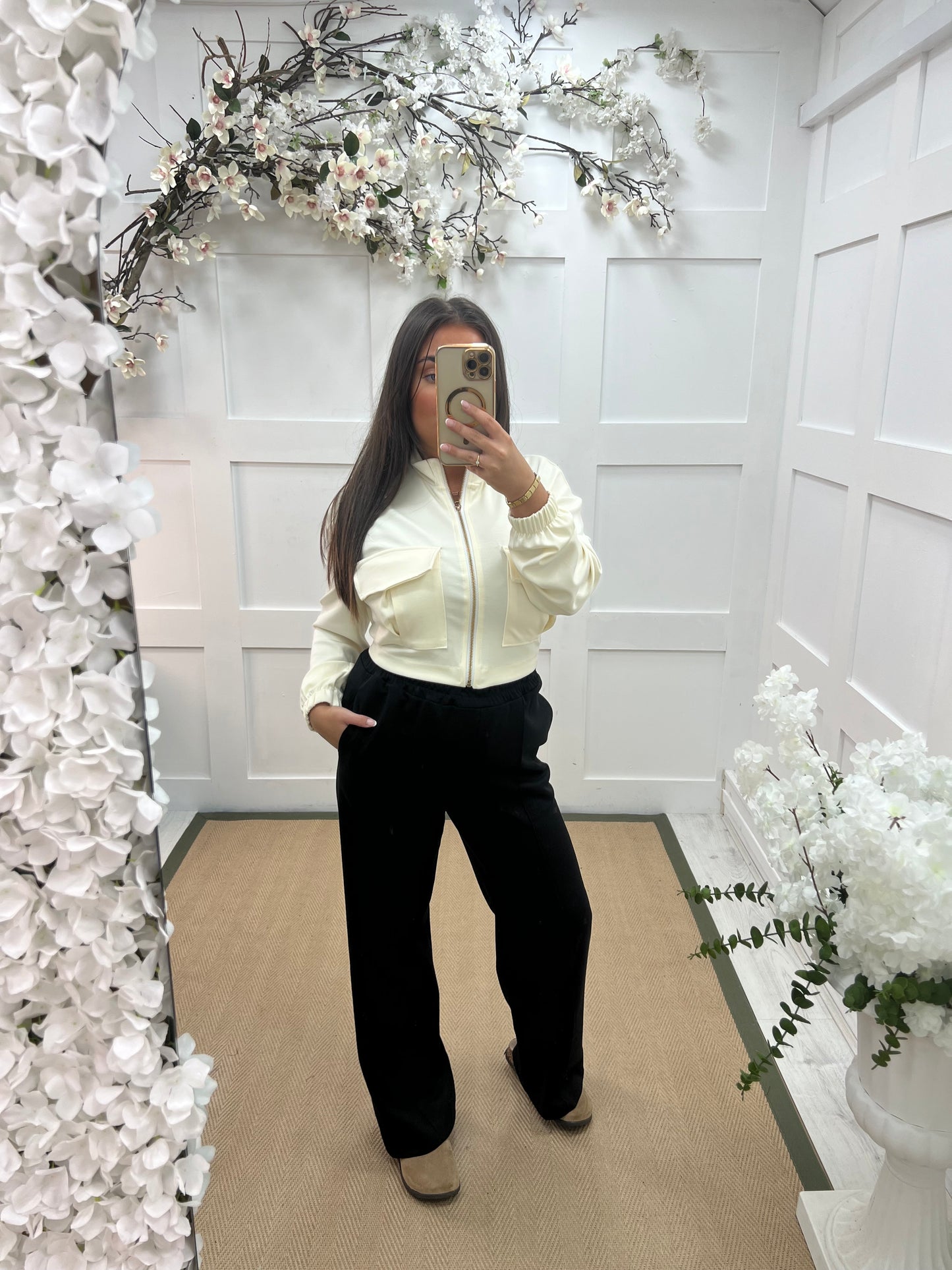 Trudy (Short): Black stretchy wide leg pocket trousers. One size: 10-16