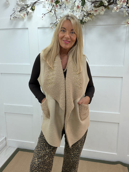 Wyatt: Beige boucle embroidered waistcoat. One size 14-20