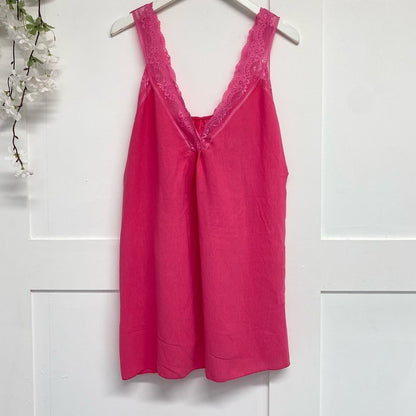 Sobia: Lace stretchy vest top. One size 14-22