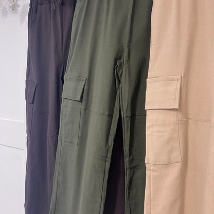 Carley: Straight leg pocket cargo pants. 3 Sizes