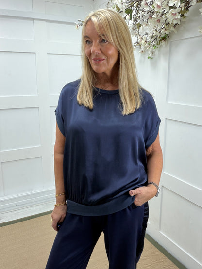Sybil: Silky sleeveless top. One size: 14-20. 3 colours