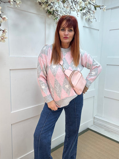 Allana: Baby pink & grey argyle knit top. One size: 10-18