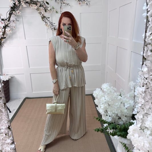 Coco: Cream pleated co-ord set. One size: 14-22
