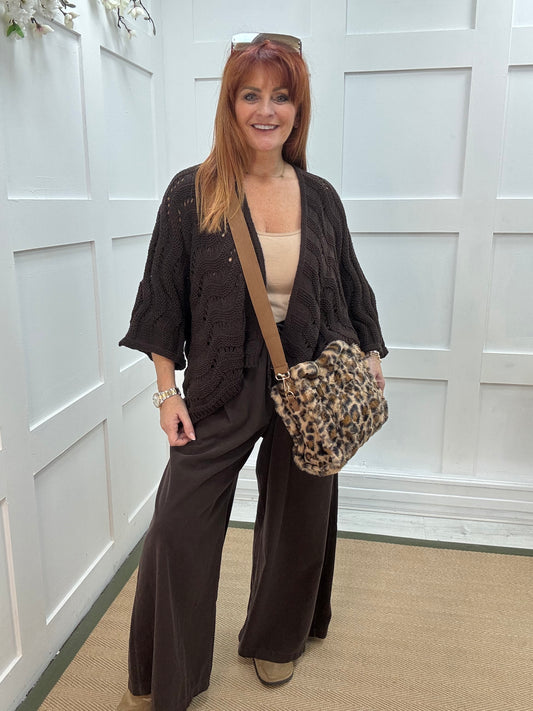 Vicky: Brown knitted batwing cardigan. One size: 10-20