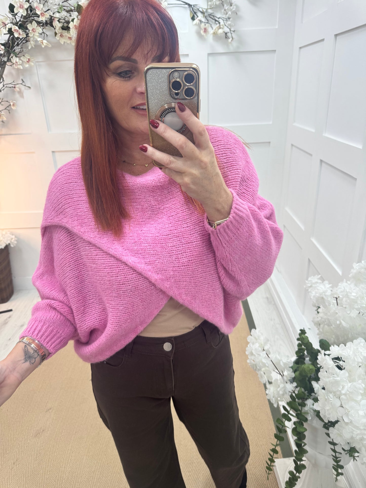 Willow: Pink stretchy short wrap top. One size: 10-18