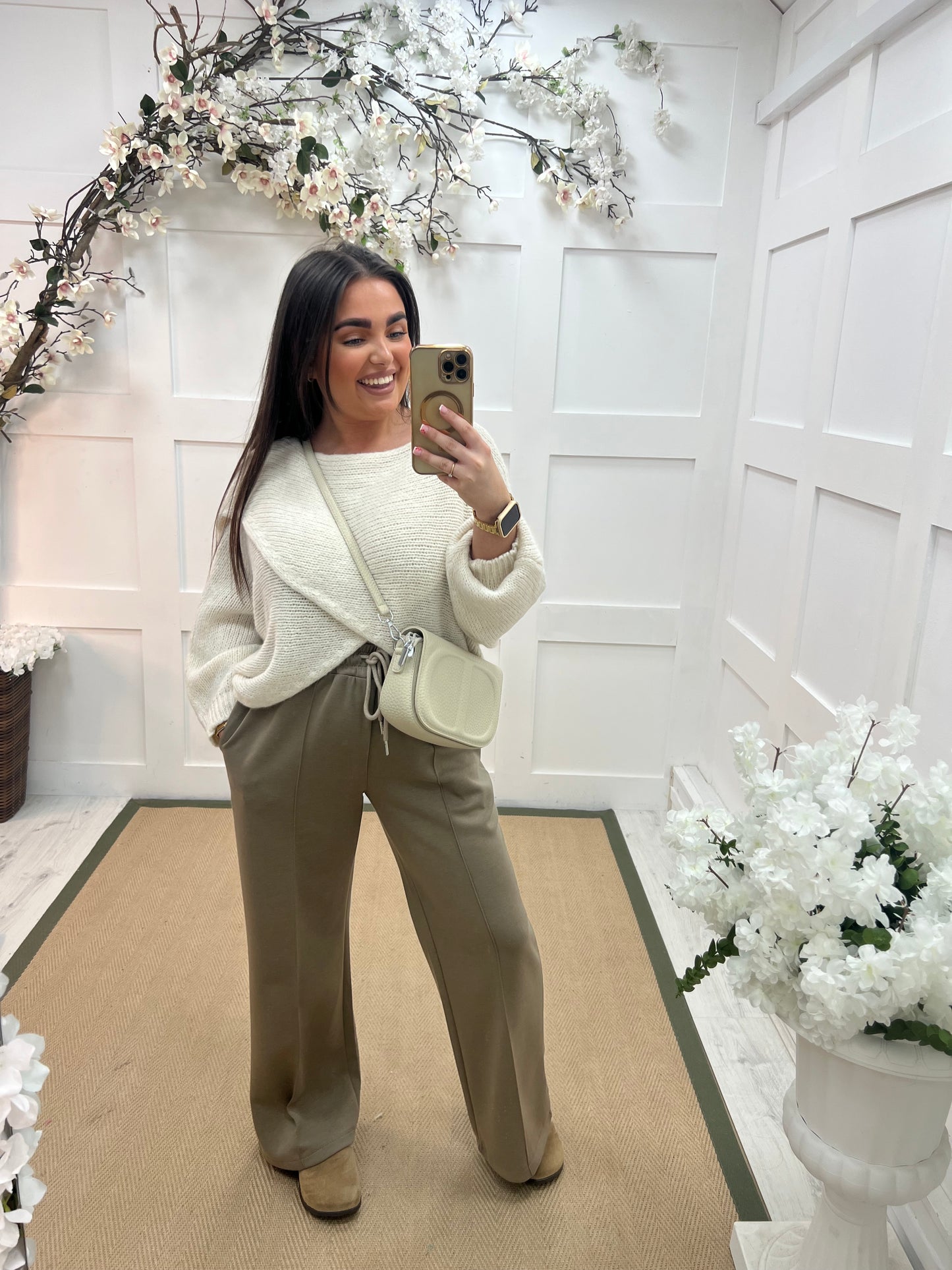 Willow: Cream stretchy short wrap top. One size: 10-18