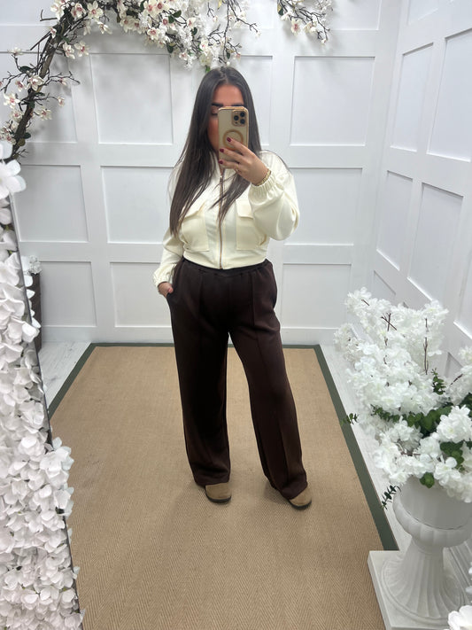 Trudy (Short): Brown stretchy wide leg pocket trousers. One size 10-16