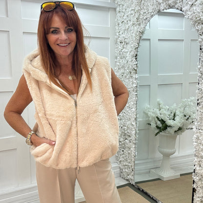 Sophie: Cream faux fur hoodie gilet. One size 12-18