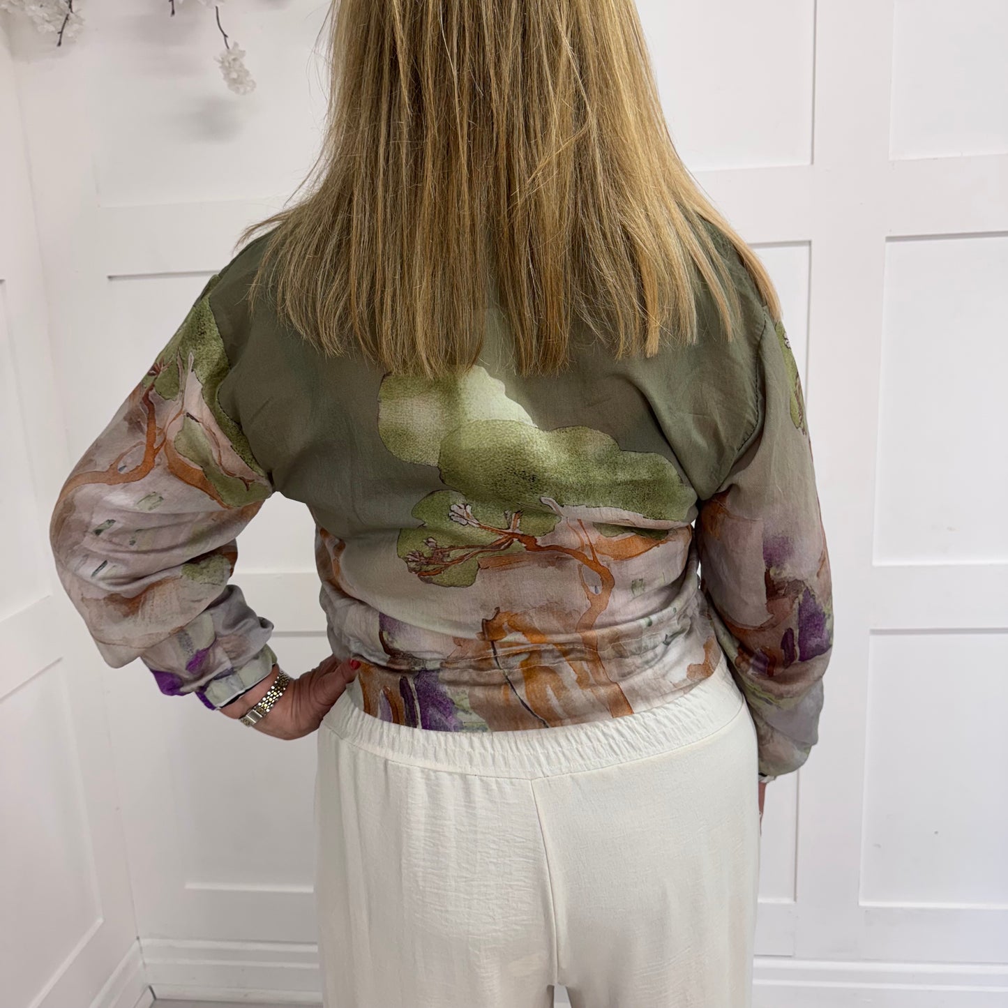 Sutton: Silky khaki tree printed bomber jacket. One size: 8-18