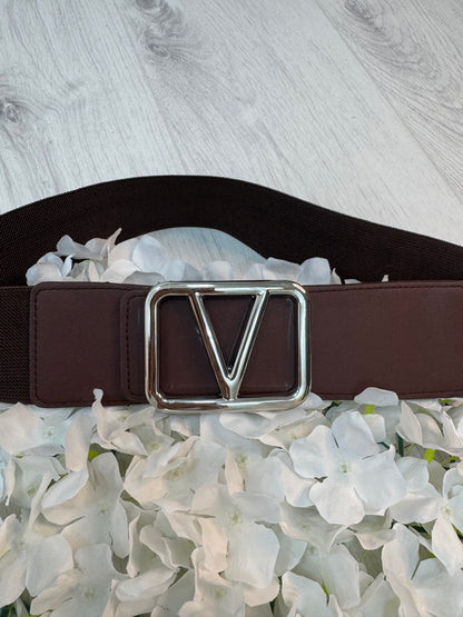 Valerie: Brown silver V buckle wide belt. One size: 8-16