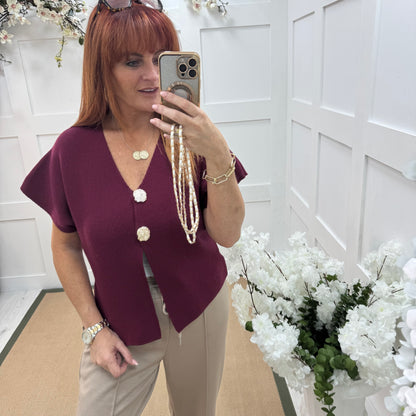 Sammi: Burgundy V neck gold button top. One size: 10-16