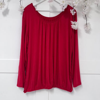 Emma: Long sleeved bubble hem top. One size 16-22