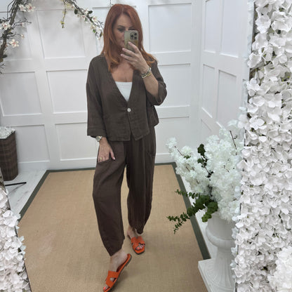 Kelsey: Brown jacket & trouser co-ord set. One size: 14-20/22