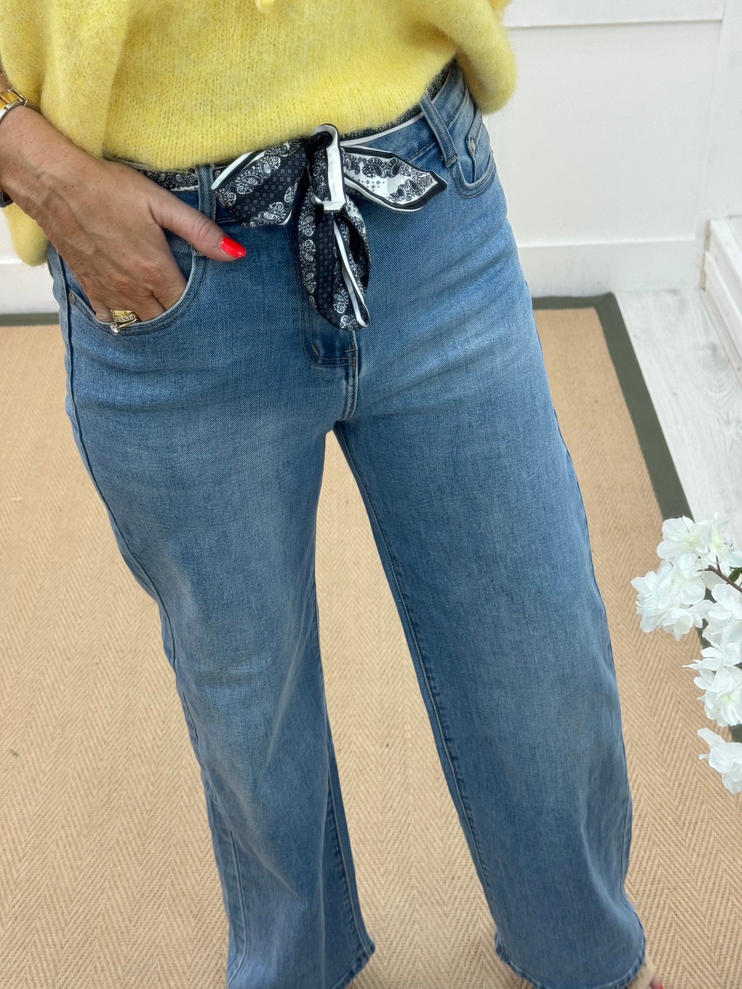 Jess: Washed denim high waist wide leg jeans. Sizes: 8-18