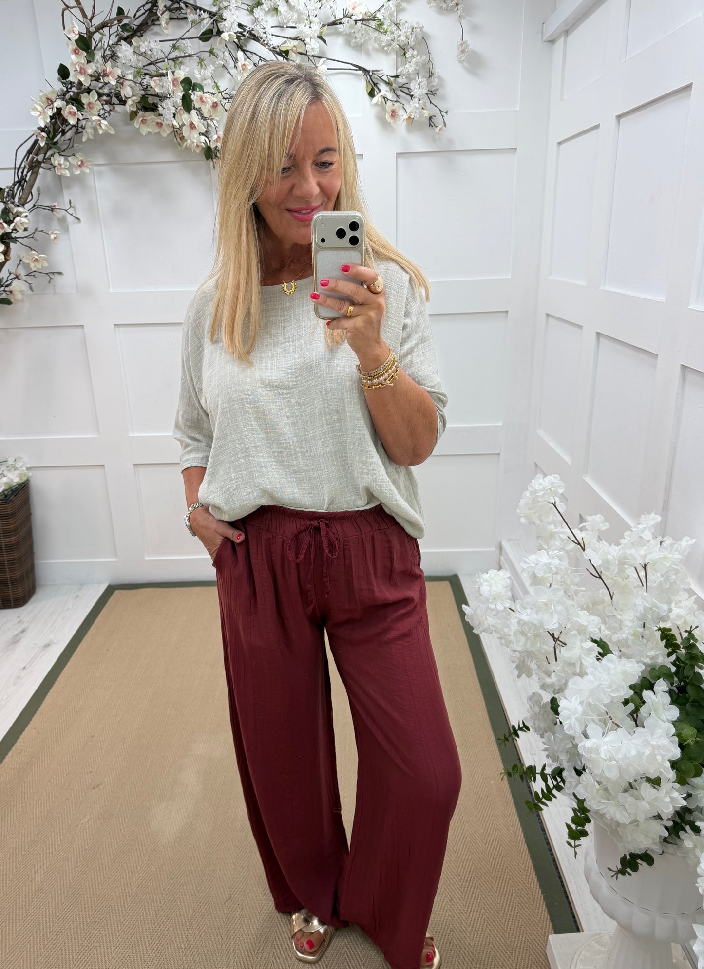 Cathy: Stretchy crinkle wide leg pocket trousers. One size: 10-16. 4 colours