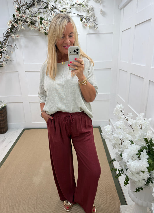 Cathy: Stretchy crinkle wide leg pocket trousers. One size: 10-16. 4 colours