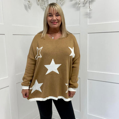 Trinny: Oversized slouchy star jumper. One size 16-24