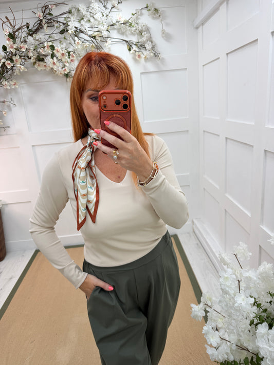 Viki: V neck ribbed long sleeve top. One size: 10-14. 3 colours