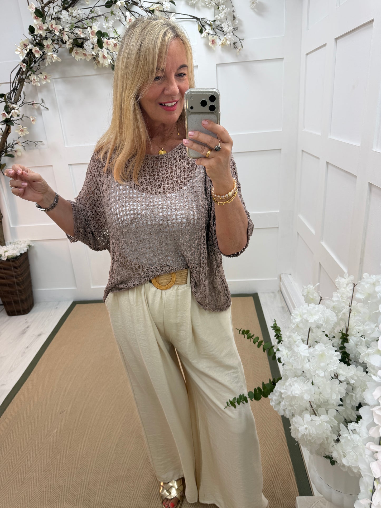 Payton: Popcorn 3/4 sleeve top. One Sz: 12-18. 3 colours