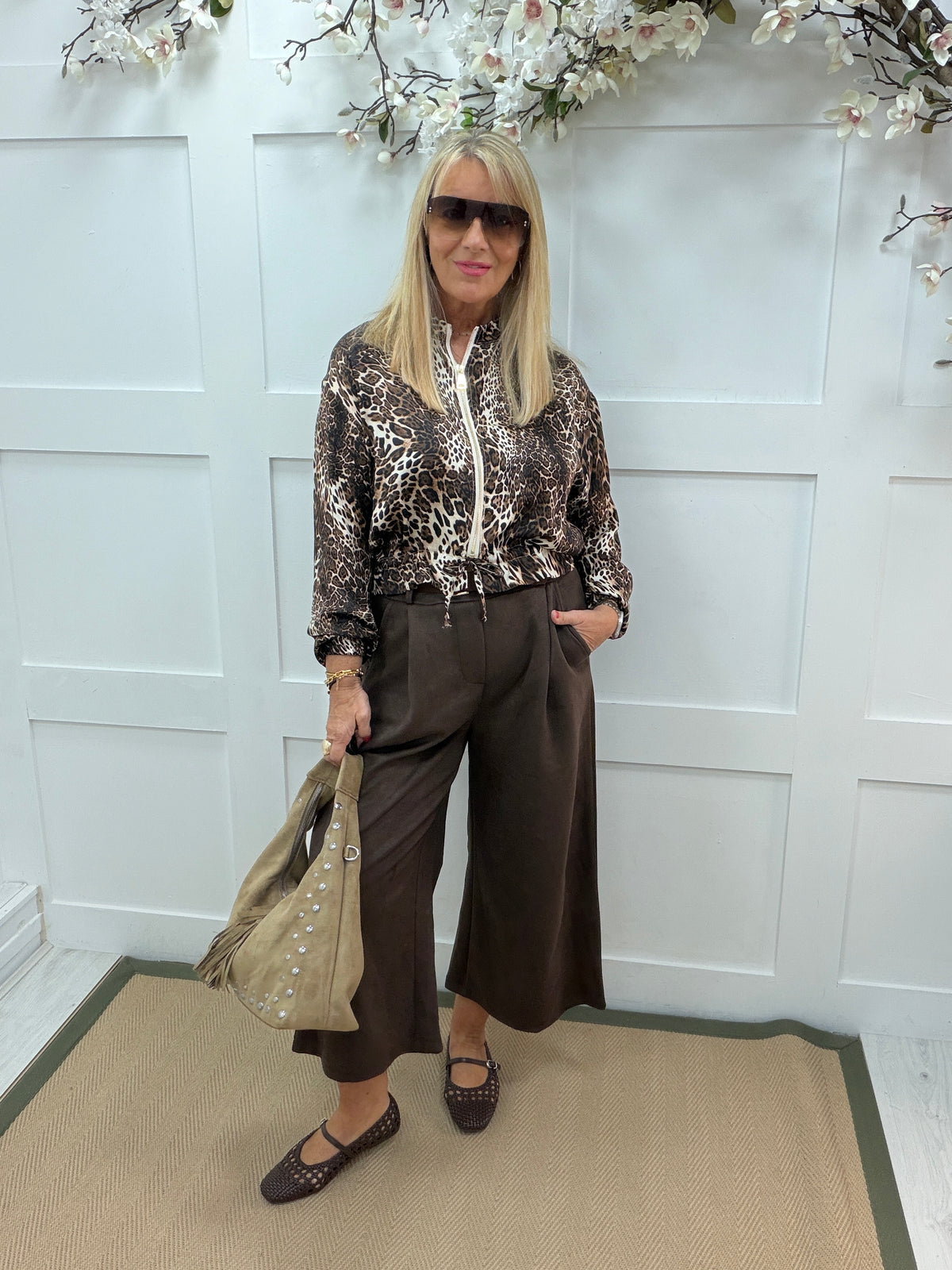 Briony: Silky leopard printed bomber jacket. One size: 12-18