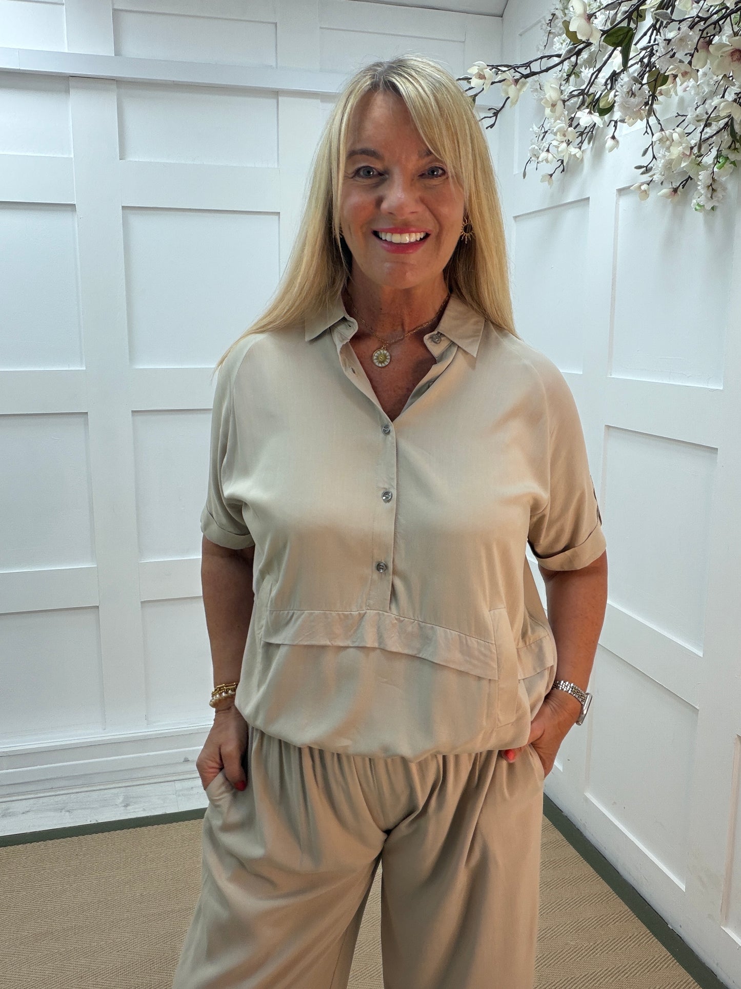 Sloane: 3/4 sleeve buttoned front elasticated waist top. One size: 14-20. 3 colours