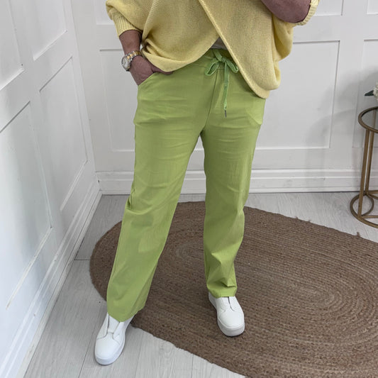 Maeva: Lime straight leg magic pants. One size: 10-14