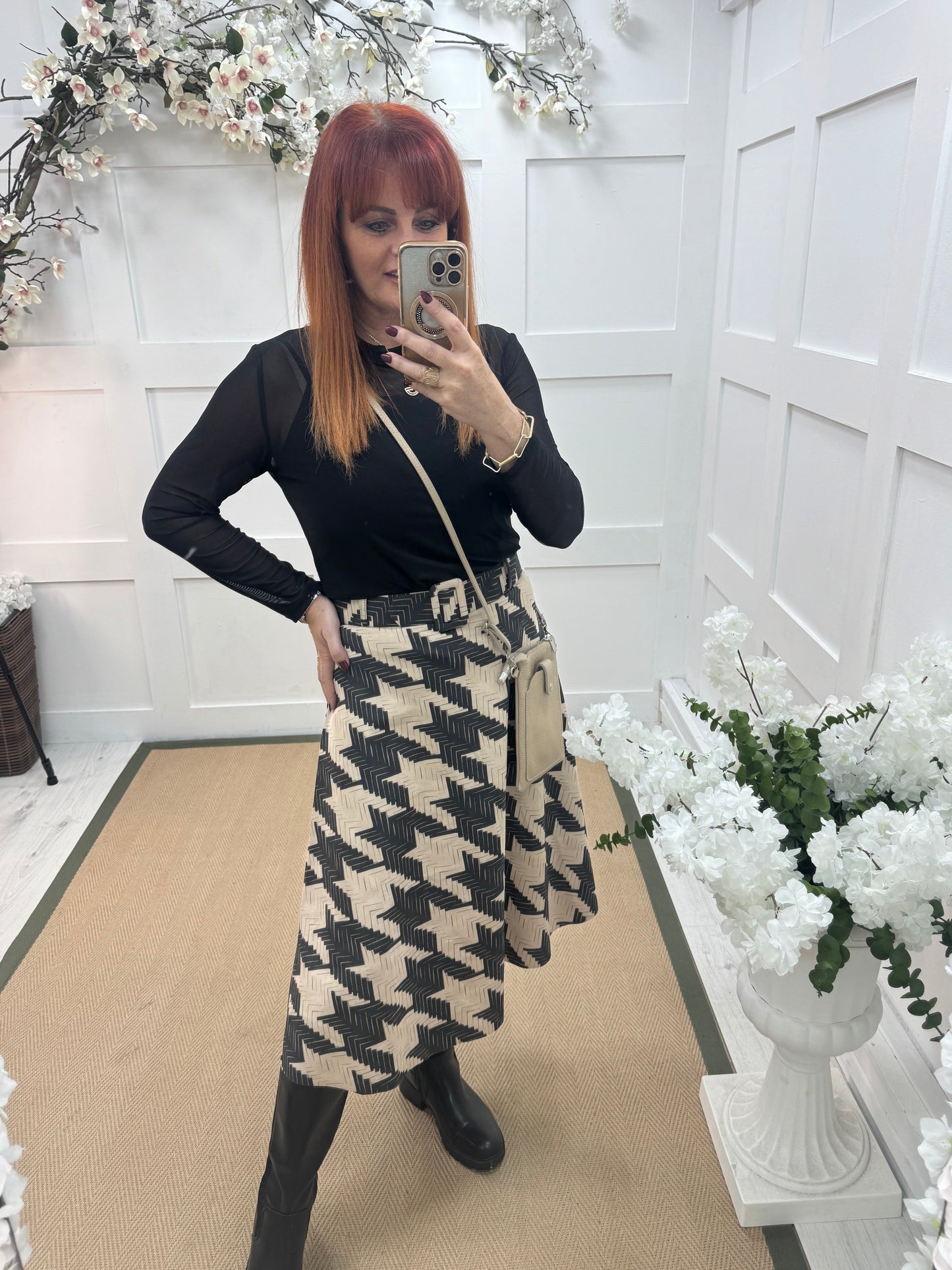 Vayla: Cream & black designer inspired belted skirt. One size 8-12