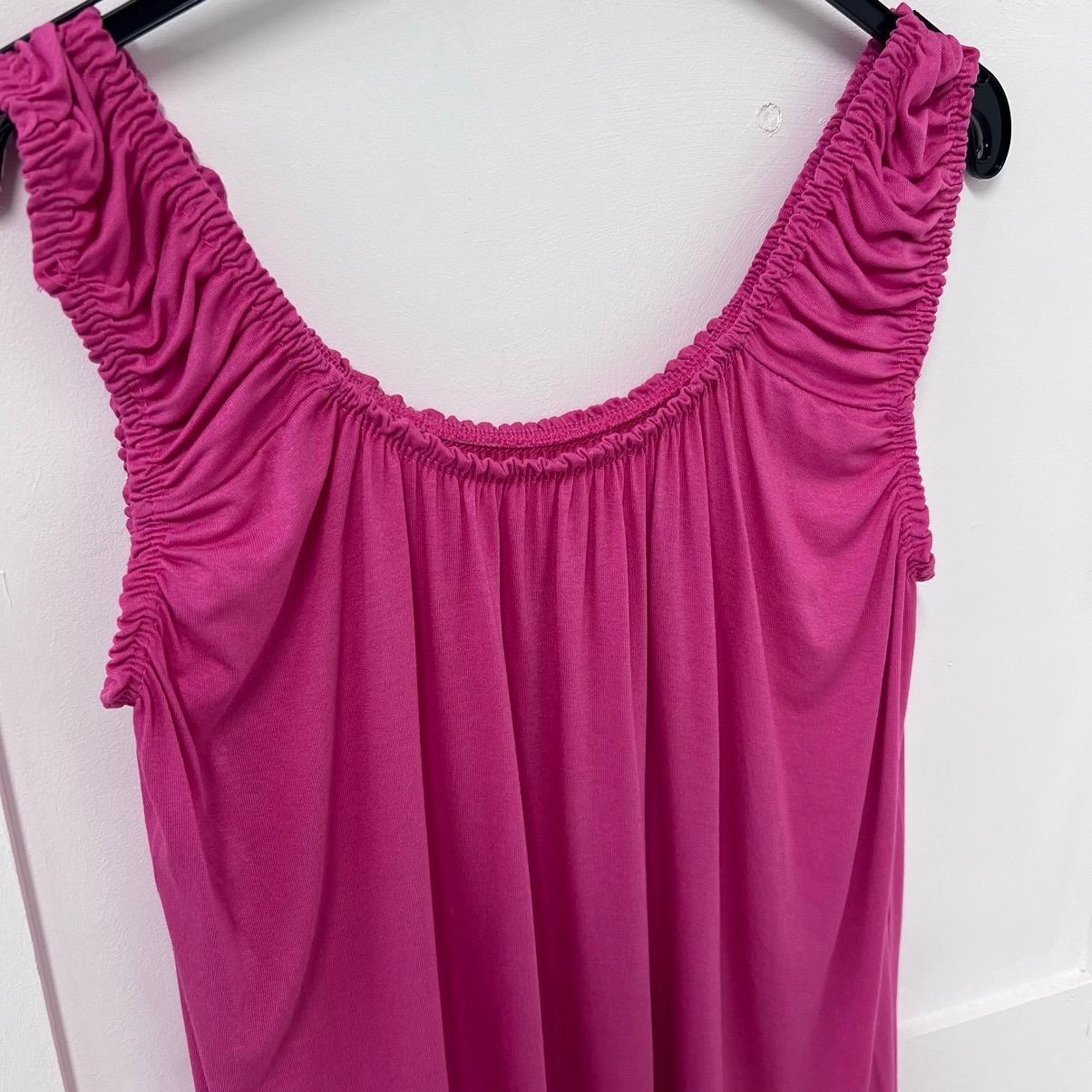 Ella: Elasticated Bubble Hem Vest Top. One size 12-22