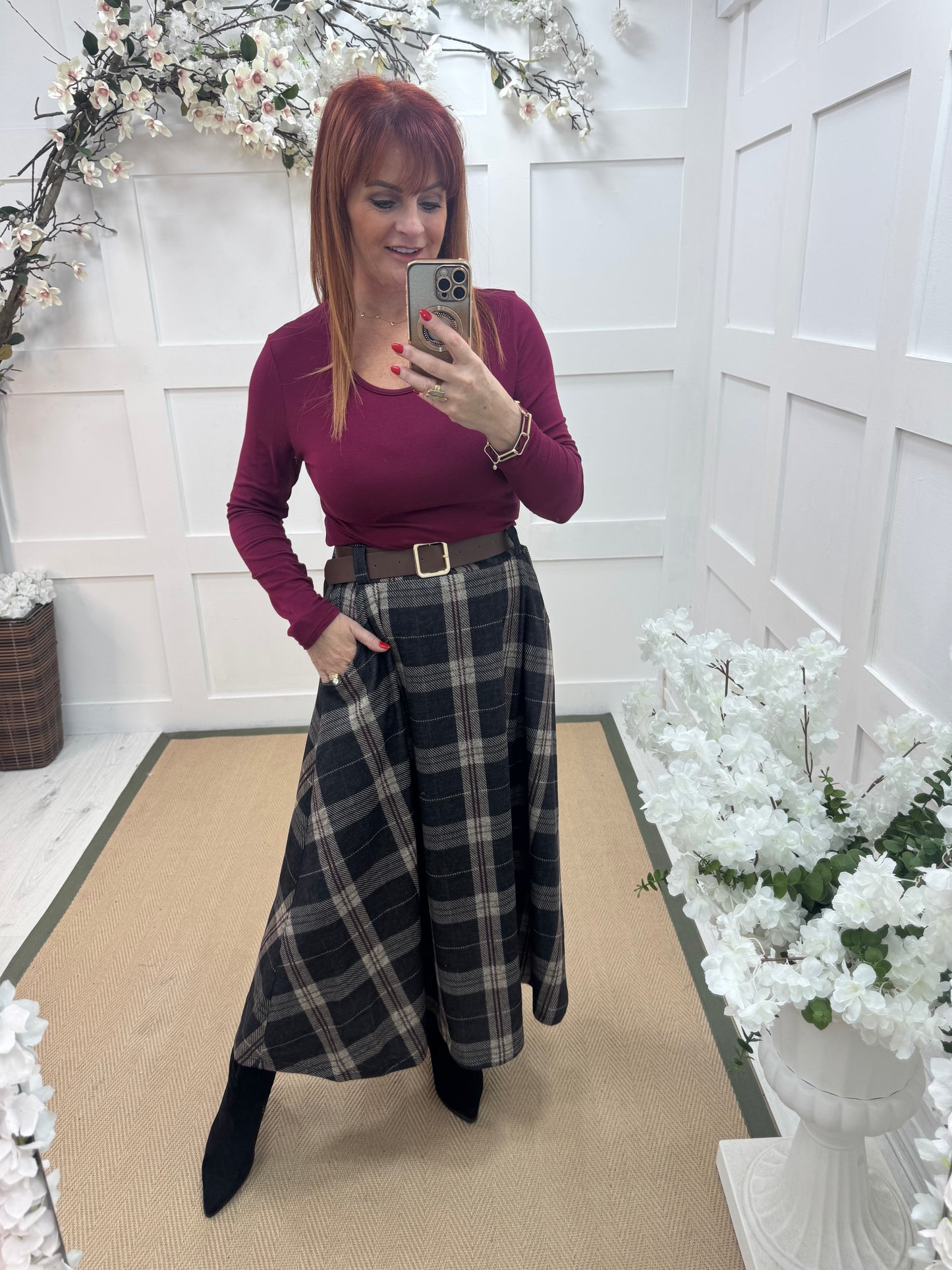 Tamsin: Navy blue belted tartan check skirt. One size 10-16
