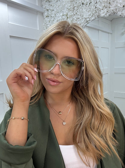 Parisian glow: Green & clear oversized fashion sunglasses