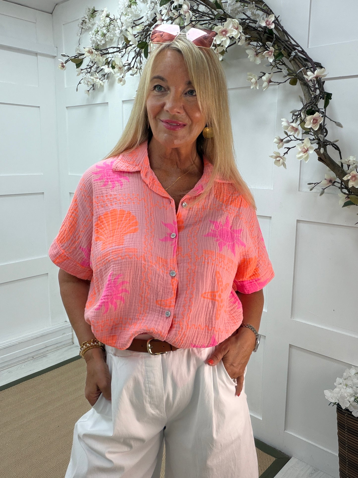 Suzie: Sea life cheese cloth shirt. One size: 12-18. 2 colours