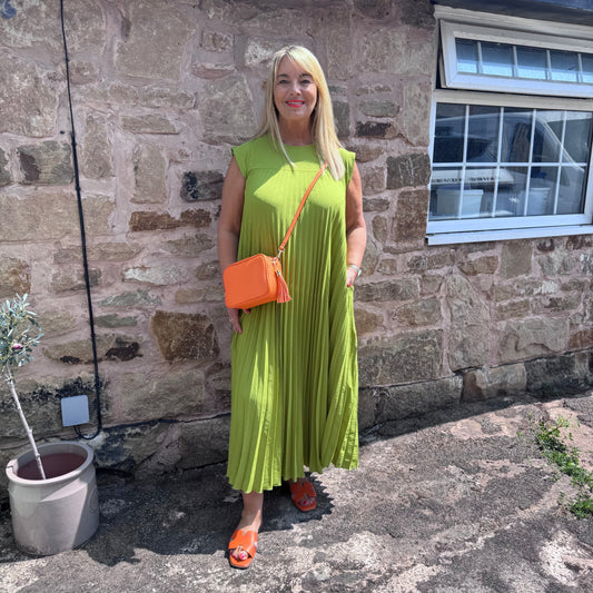 Pippa: Lime pleated maxi dress. One size: 12-20