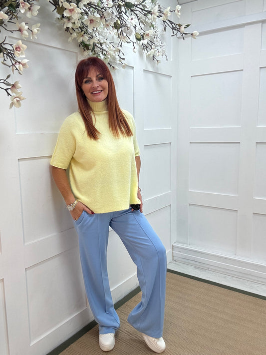 Goldie: Lemon short sleeve knitted top. One size: 10-16