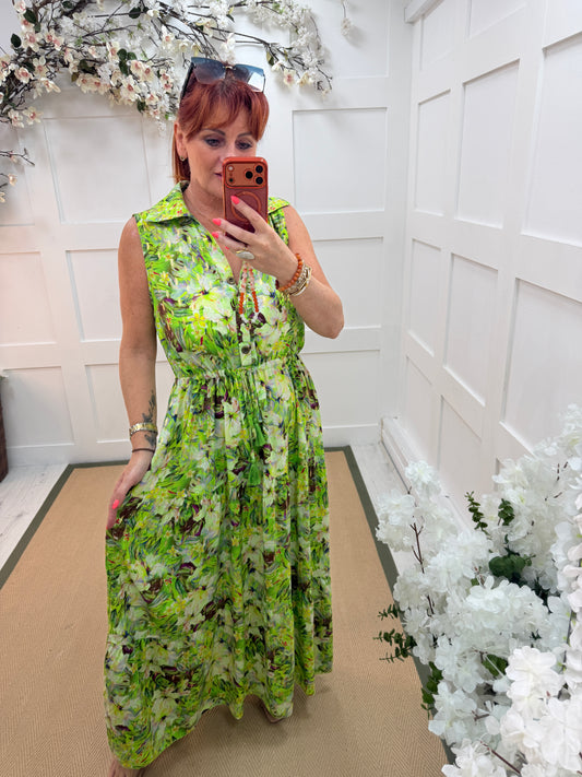 Mia: Sleeveless floral print tie waist maxi dress. One size: 12-16. 3 colours