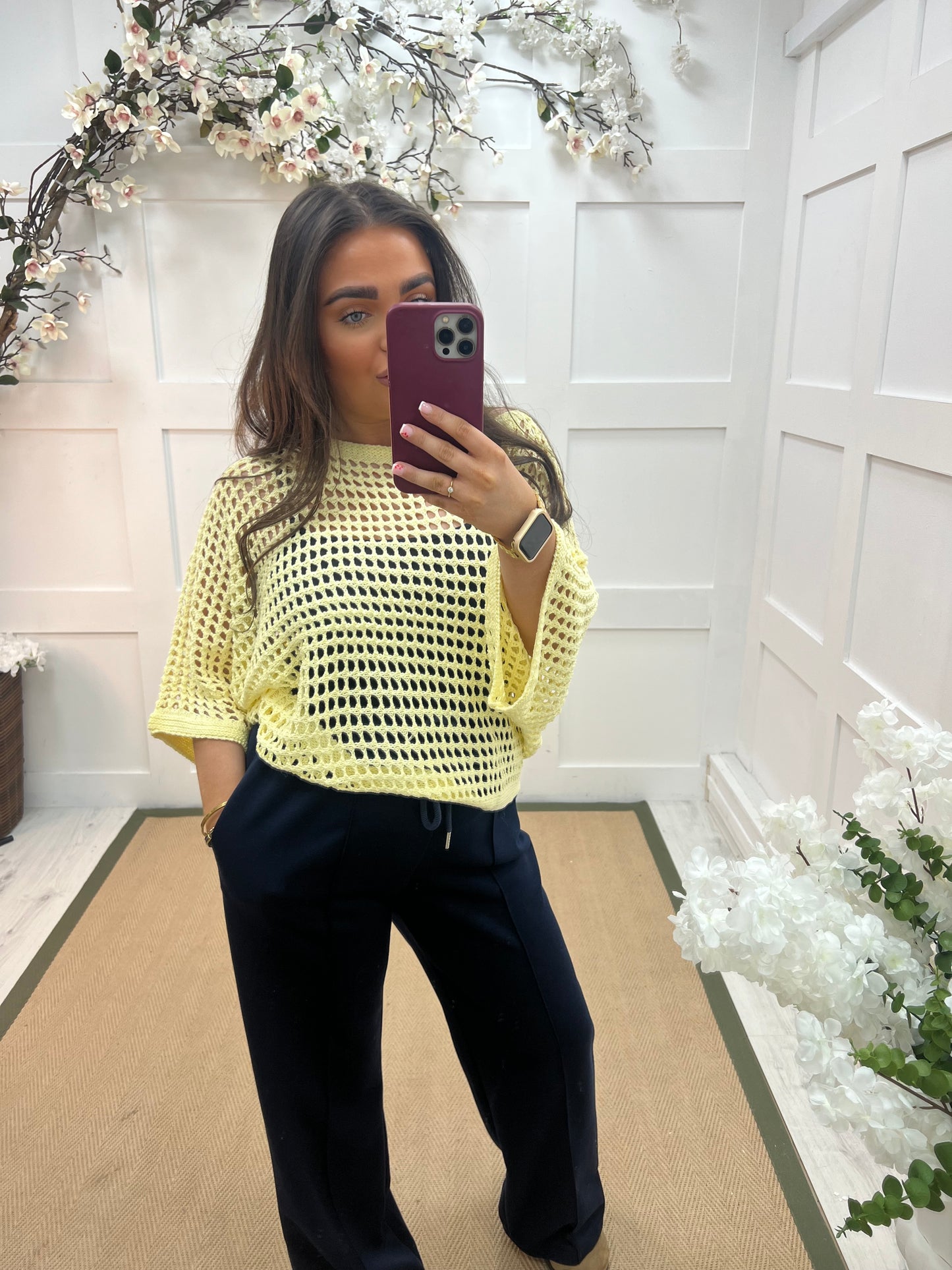 Holly: Lemon 3/4 sleeve holey open knit top. One Sz: 14-18