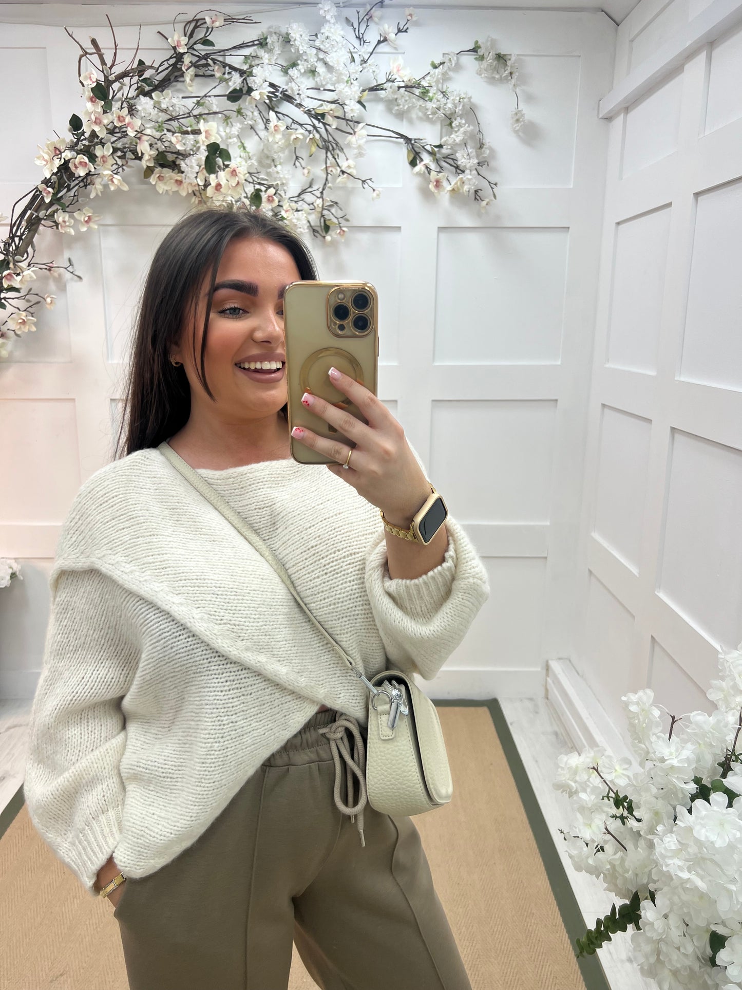 Willow: Cream stretchy short wrap top. One size: 10-18