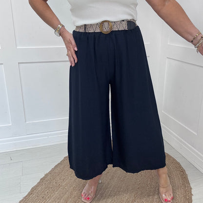 Jessica: Navy belted 3/4 palazzo trousers. One size: 8-14