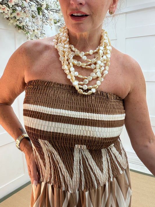 Nina: Chunky cream layered statement necklace