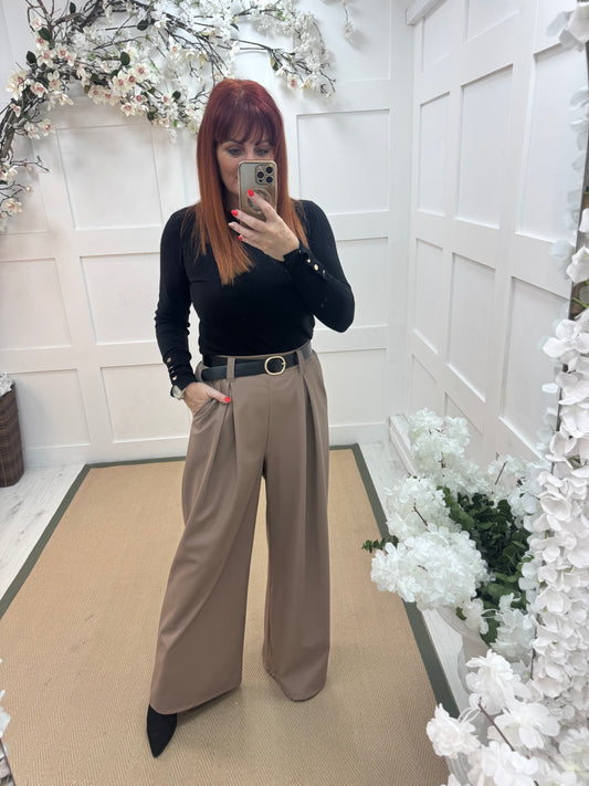 Riley: Black gold button fine knit top. 2 sizes