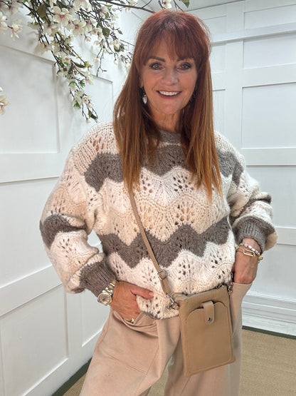 Zandra: Beige zigzag knit jumper. One size 12-20