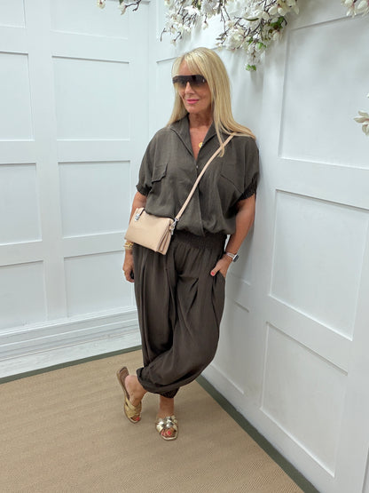 Tammy: Short sleeve utility top. One size: 10-18. 4 colours