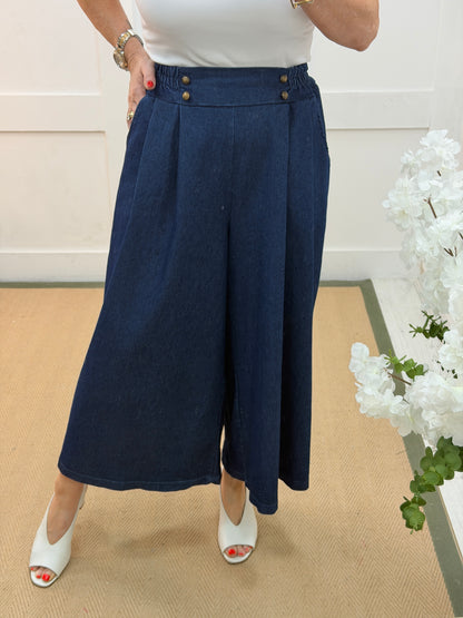 Cody: Dark blue wide leg denim culotte trousers. One size: 12-18