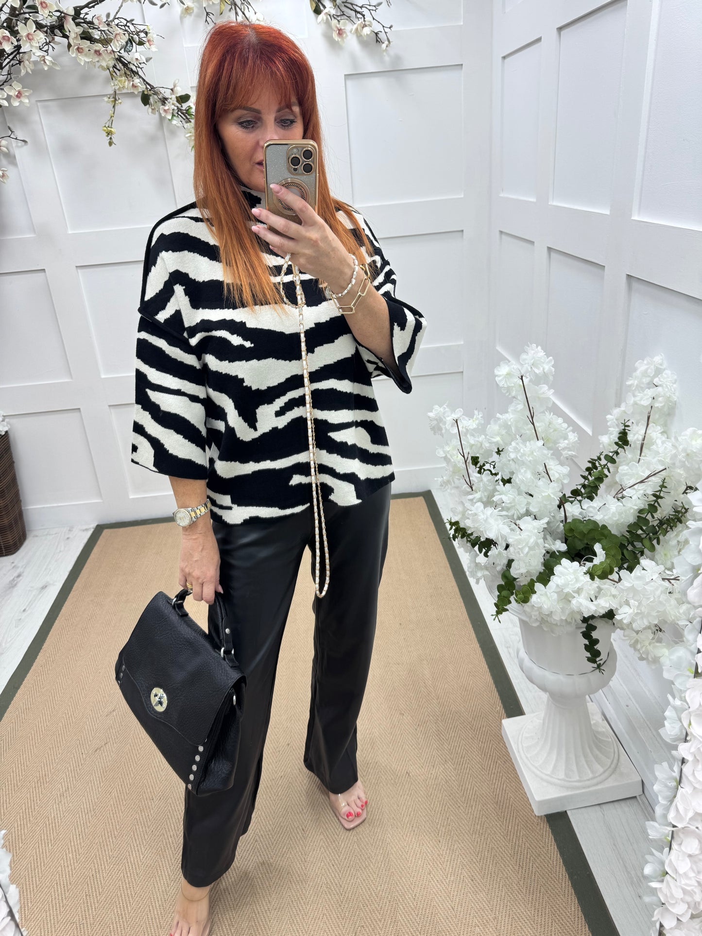 Luna: Zebra print knitted top. One size: 12-18